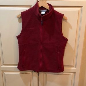 Columbia fleece vest
